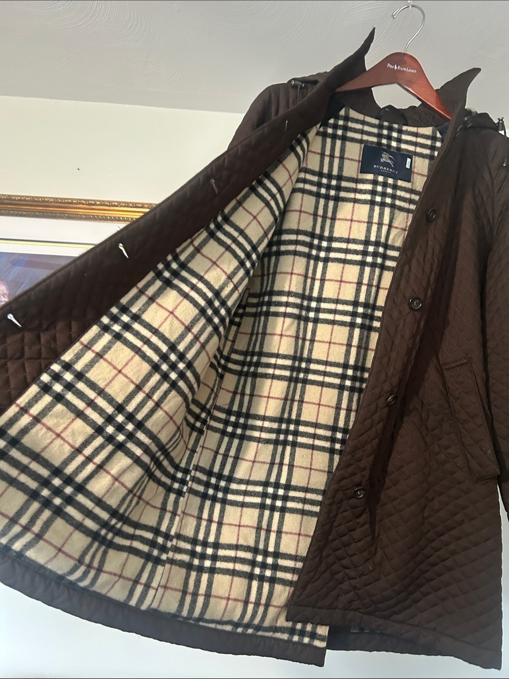 🏴󠁧󠁢󠁥󠁮󠁧󠁿Burberry Chocolate Brown Quilted Hooded Coat with Nova Check Lining